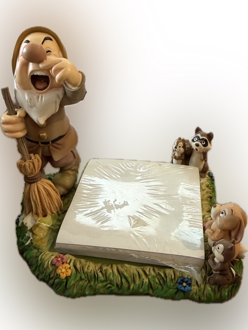 Vintage Disney Snow White & The Seven Dwarves Sneezy Note Pad Holder Figurine